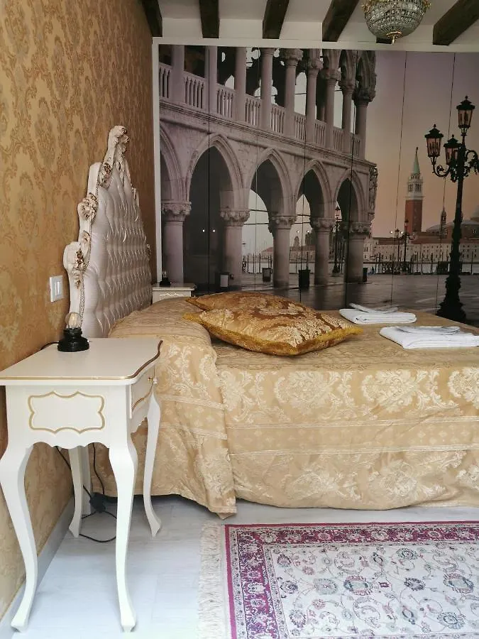La Residenza Di Carlo Close To Piazza San Marco Venedig Lejlighed