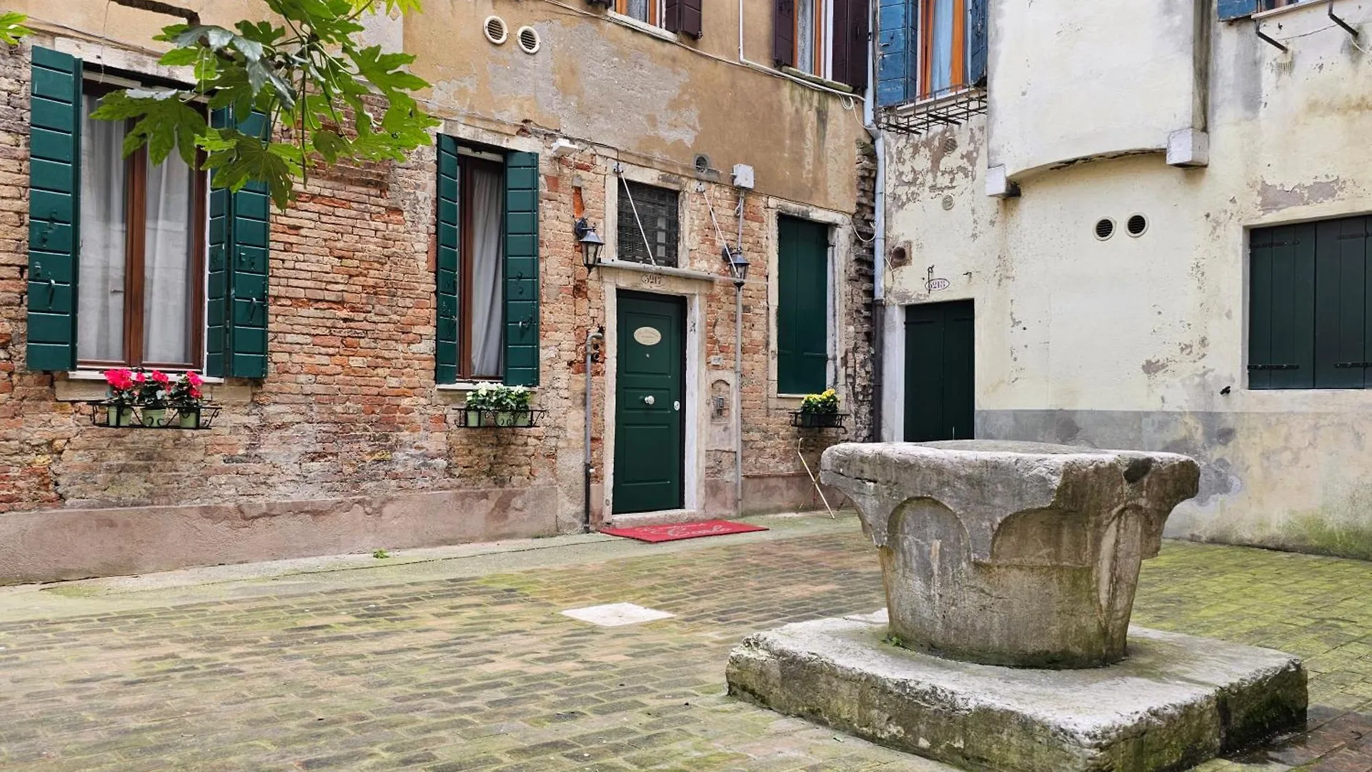 Apartment La Residenza Di Carlo Close To Piazza San Marco Venedig