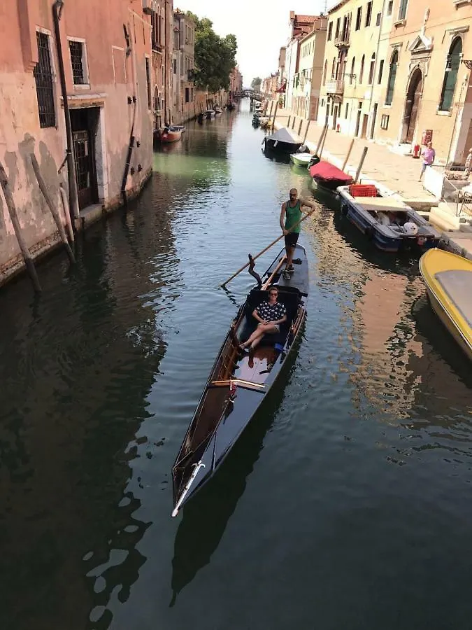 Apartment La Residenza Di Carlo Close To Piazza San Marco Venedig Italien