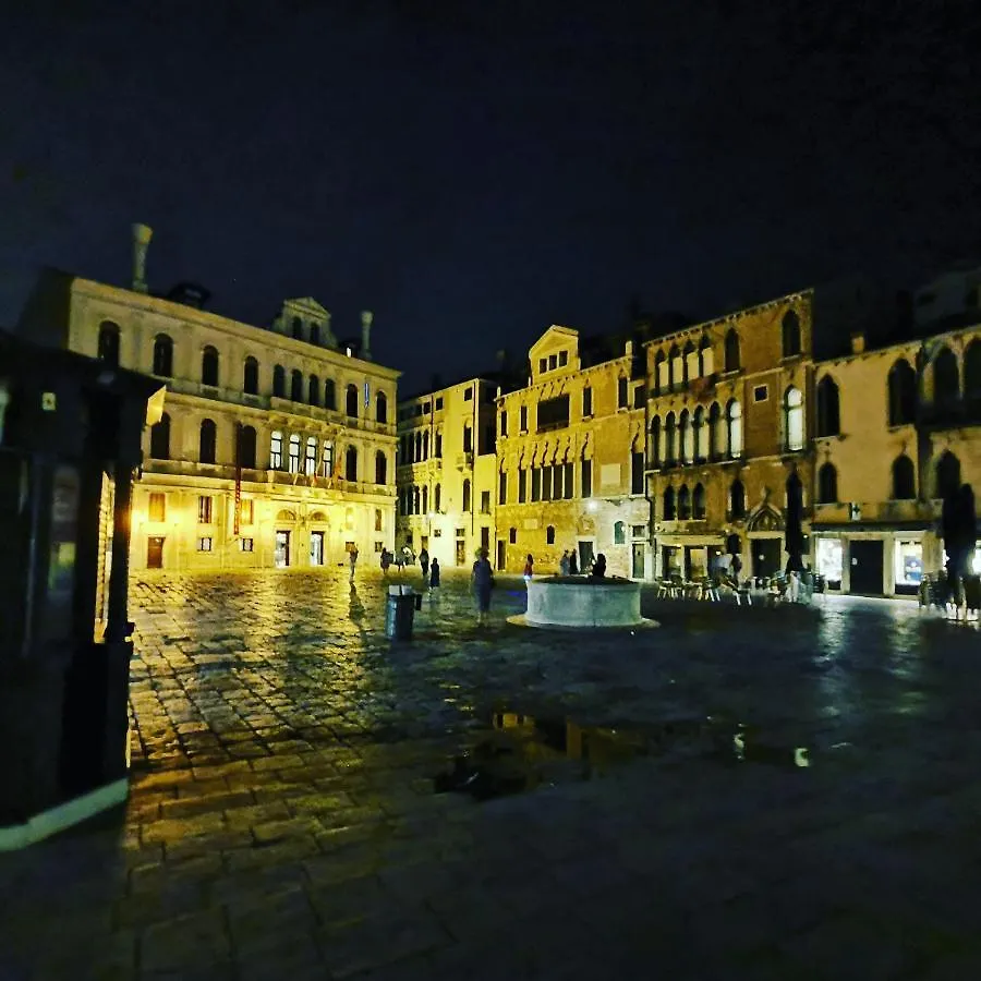 Apartment La Residenza Di Carlo Close To Piazza San Marco Venedig